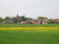 Village d'Etrun et son église